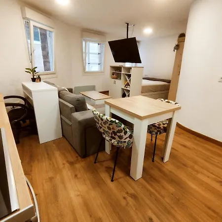 Estudio Riquino Apartment